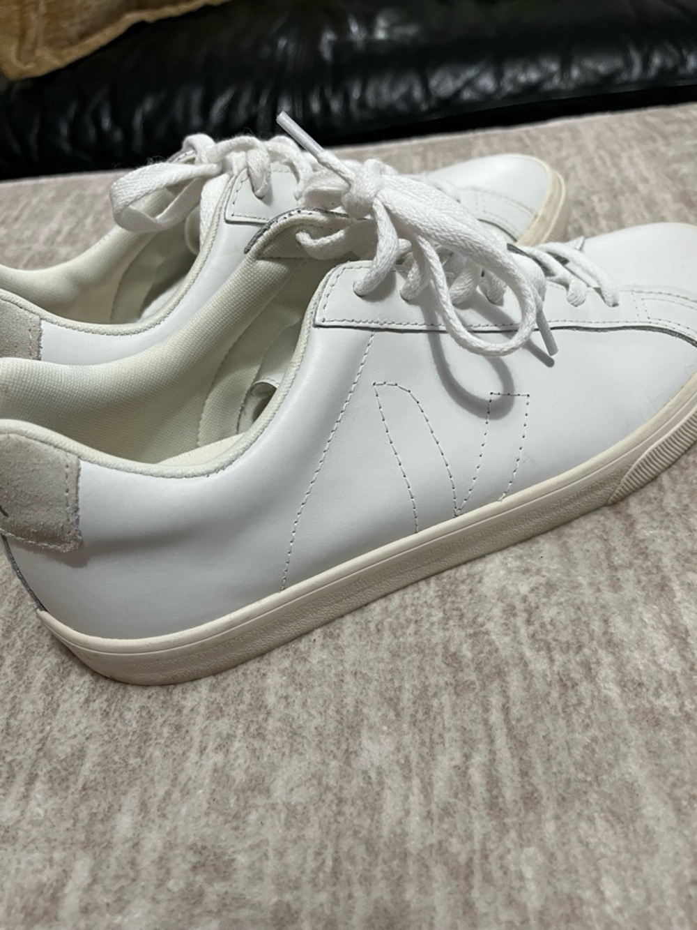 Veja White Low-Top Sneakers with Cream Sole - Picture 2 of 8